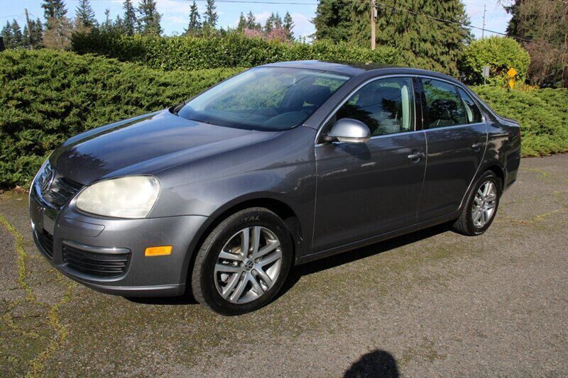 2005 VOLKSWAGEN Jetta