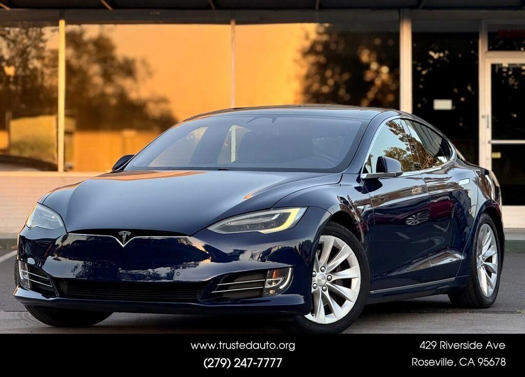 2018 TESLA Model S