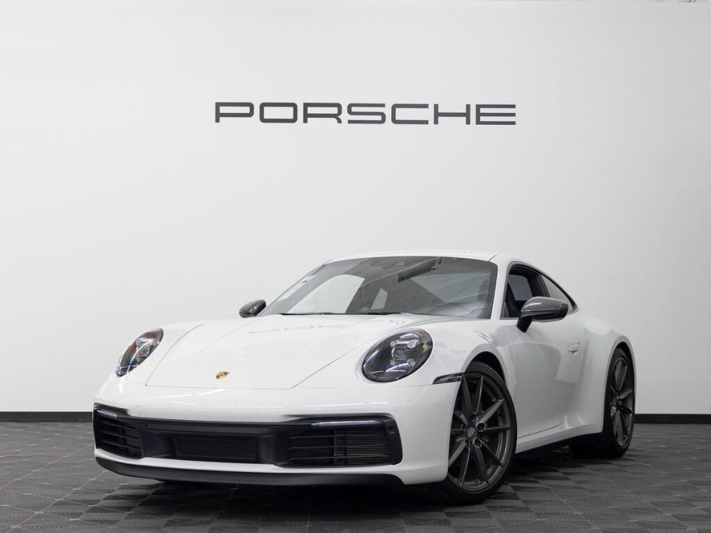 2024 PORSCHE 911