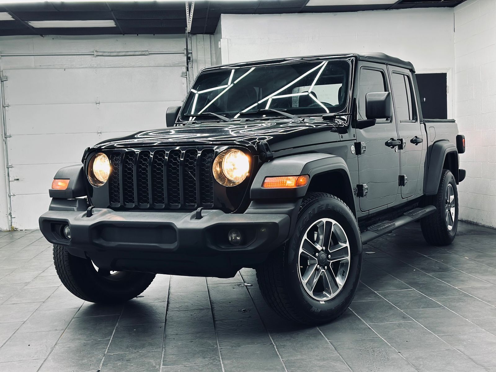 2020 JEEP Gladiator
