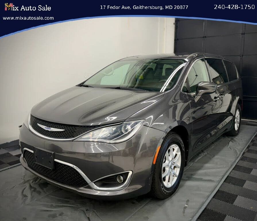 2020 CHRYSLER Pacifica