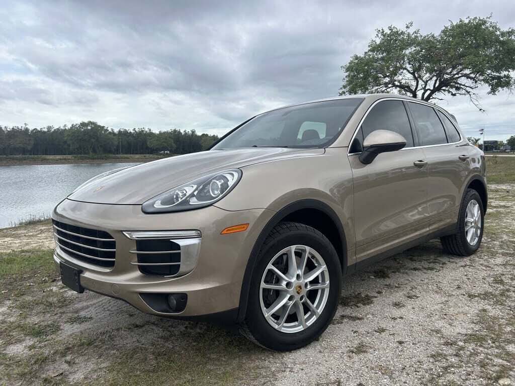 2016 PORSCHE Cayenne
