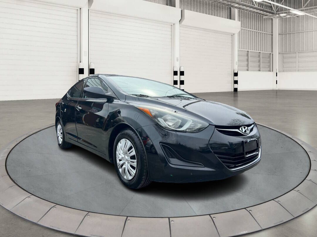 2016 HYUNDAI Elantra