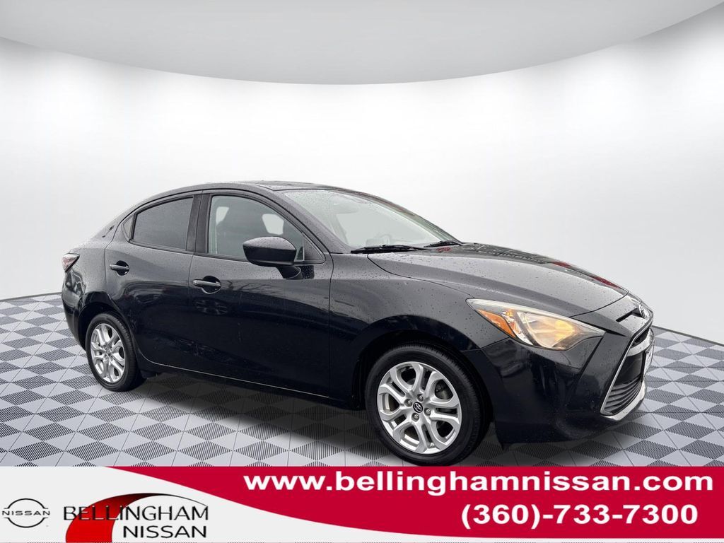 2017 TOYOTA Yaris