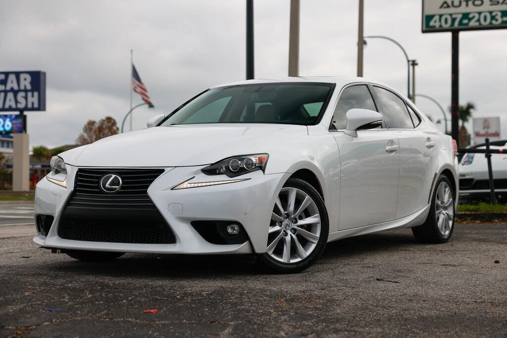 2015 LEXUS IS