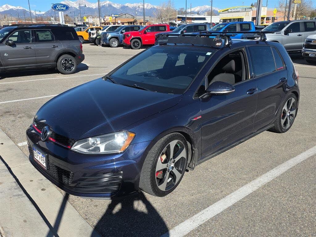 2017 VOLKSWAGEN Golf GTI
