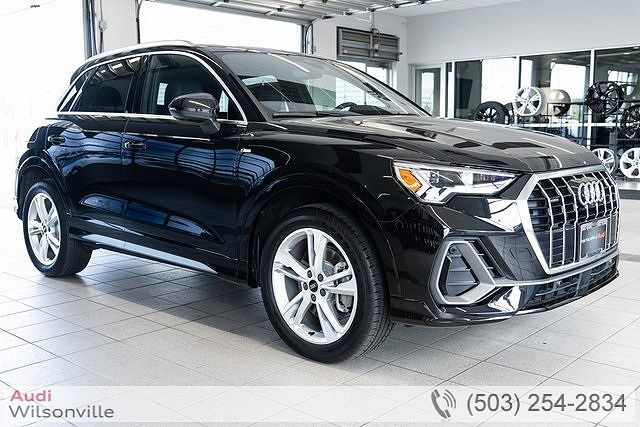 2023 AUDI Q3