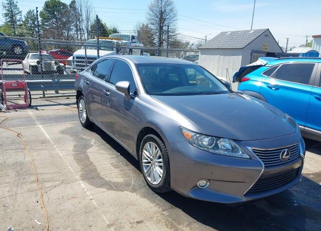 2014 LEXUS ES