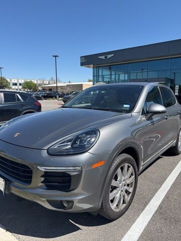 2016 PORSCHE Cayenne