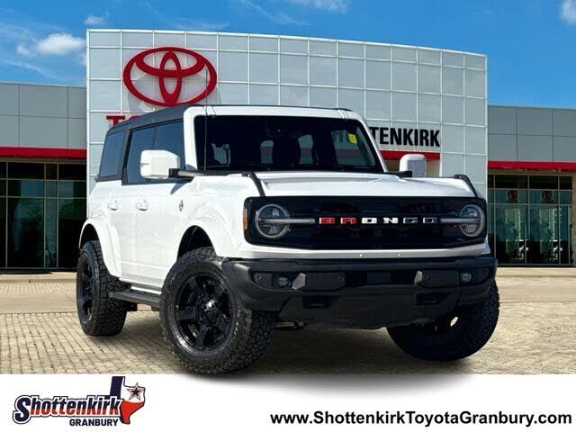 2023 FORD Bronco