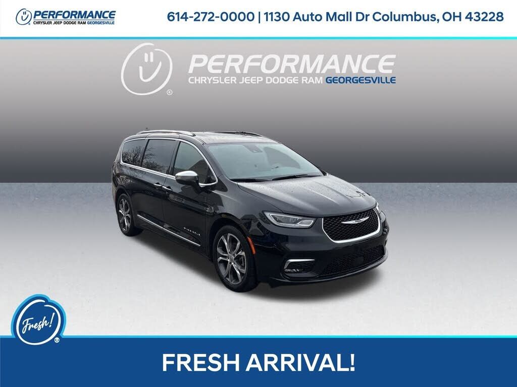 2025 CHRYSLER Pacifica