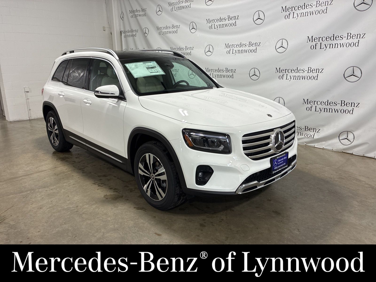 2026 MERCEDES-BENZ GLB-Class