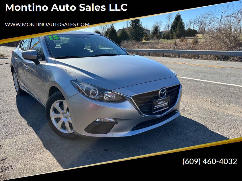2015 MAZDA Mazda3