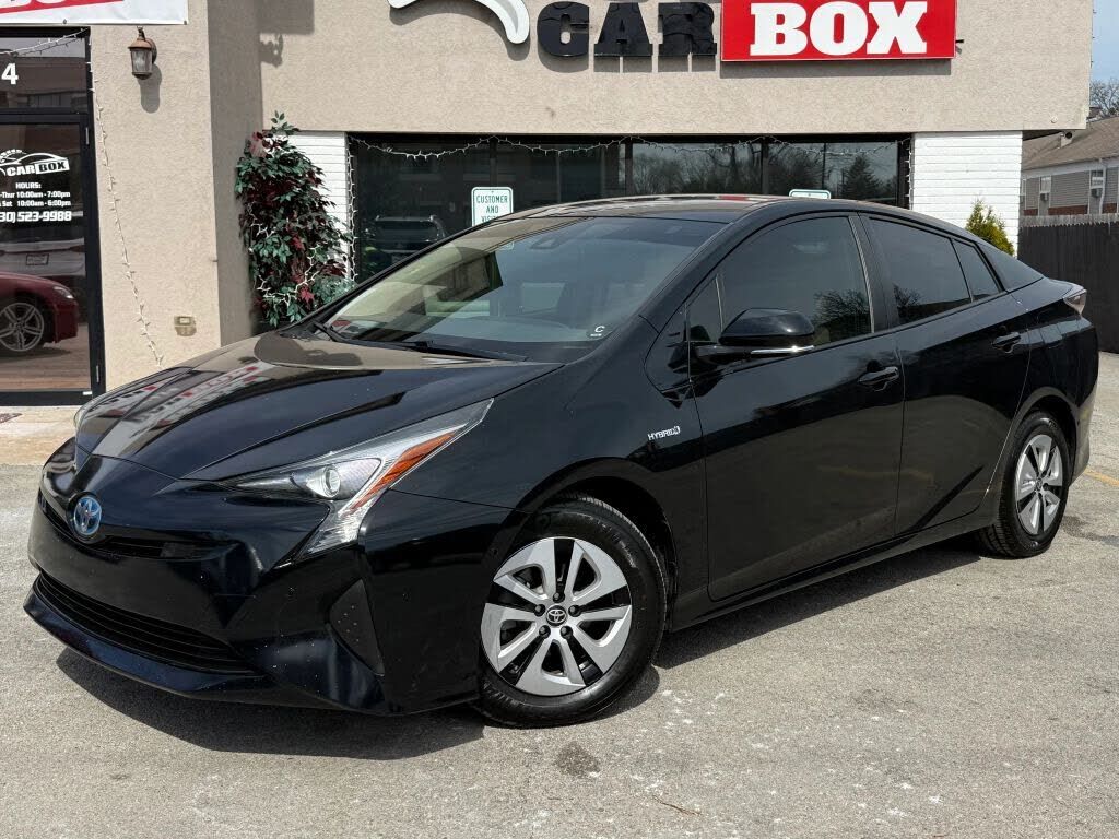 2017 TOYOTA PRIUS