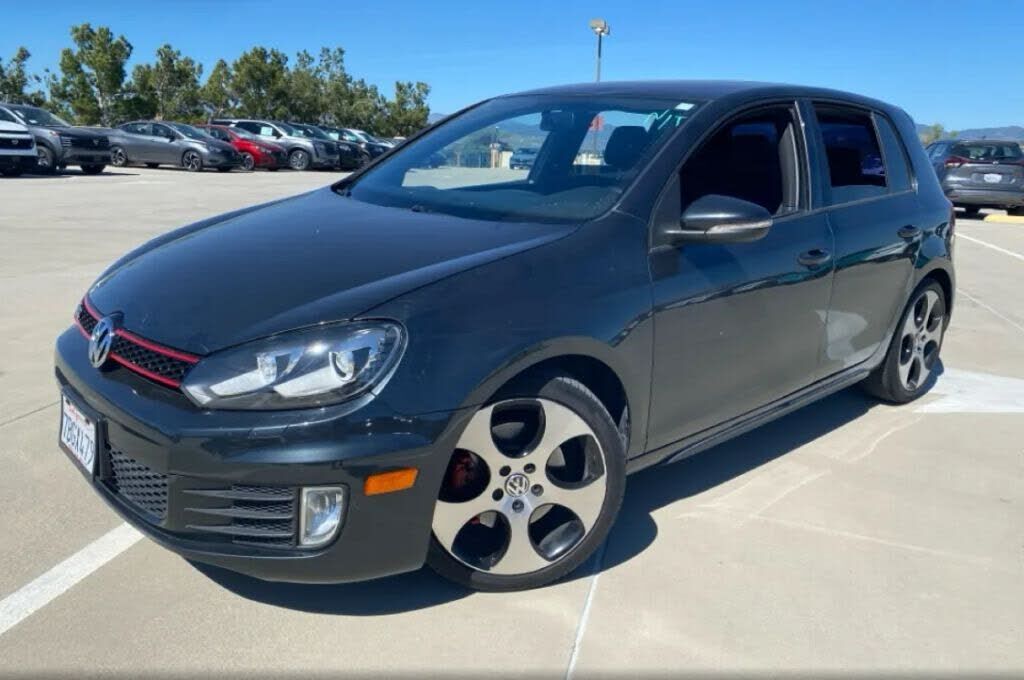 2013 VOLKSWAGEN Golf GTI