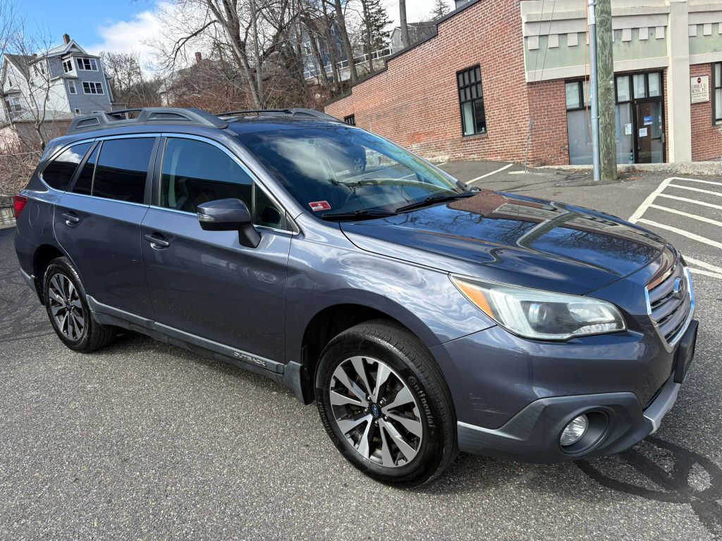 2016 SUBARU Outback