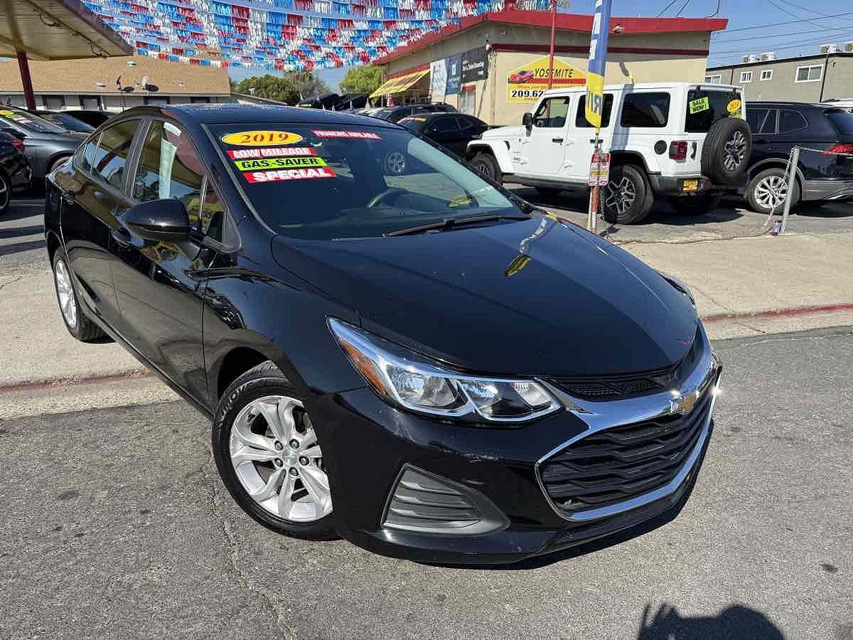 2019 CHEVROLET Cruze