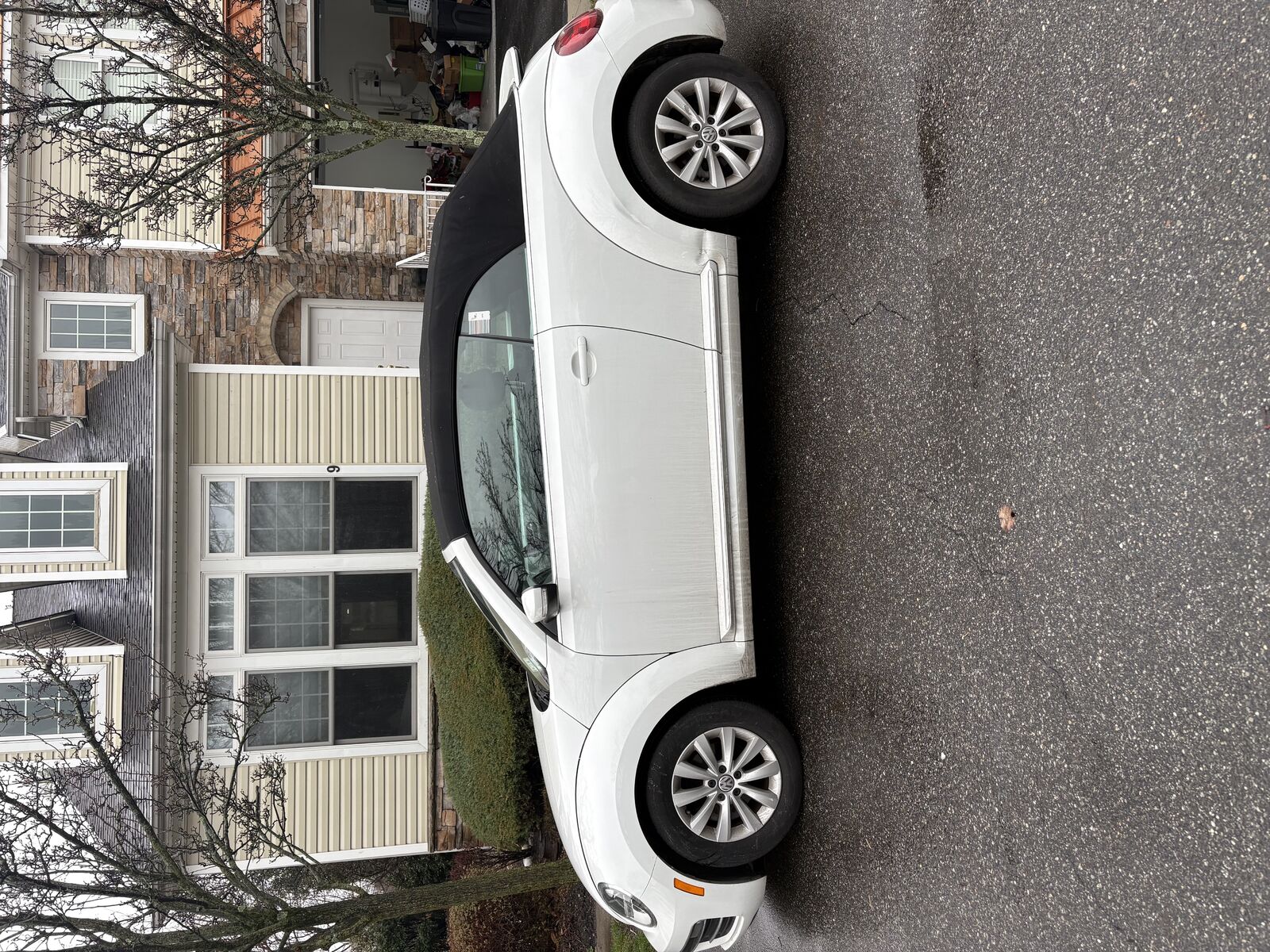 2018 VOLKSWAGEN Beetle