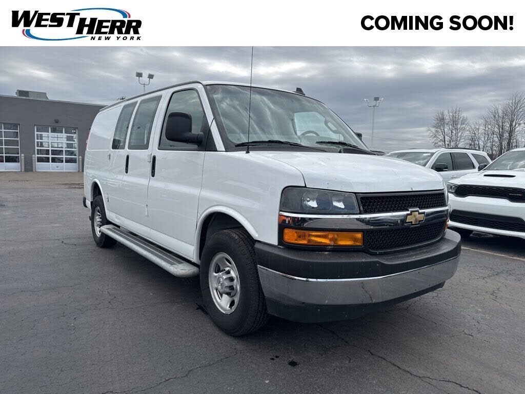 2024 CHEVROLET Express