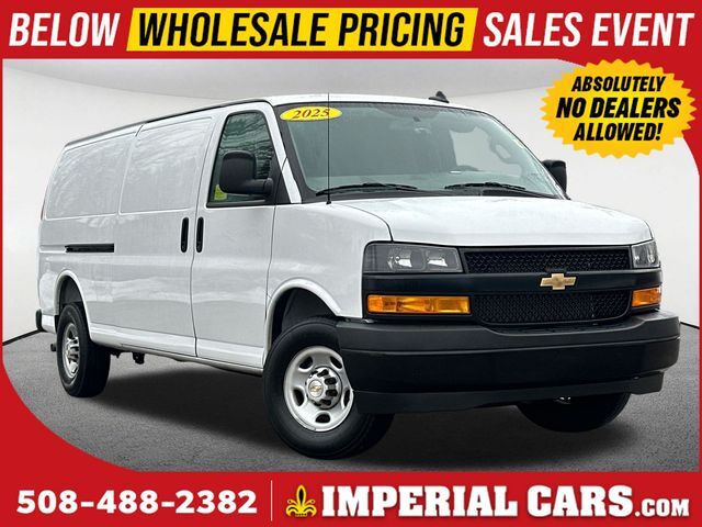 2025 CHEVROLET Express