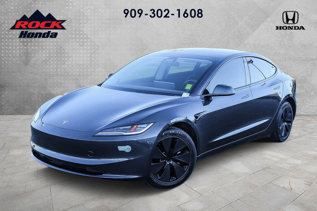 2024 TESLA Model 3
