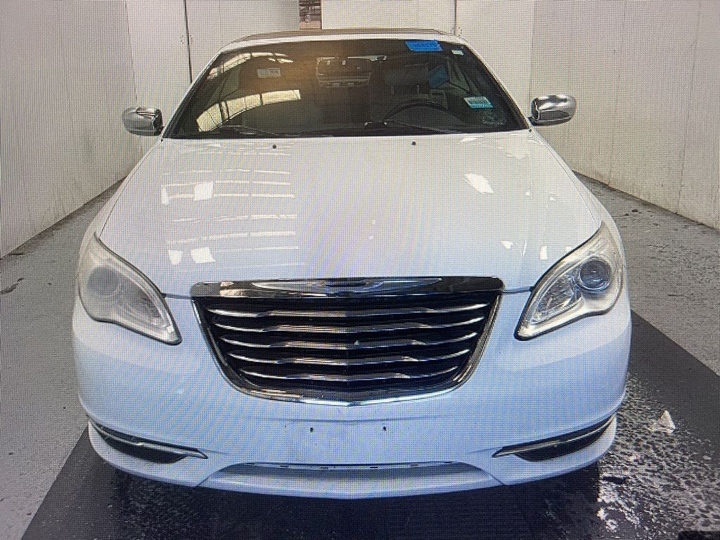 2012 CHRYSLER 200