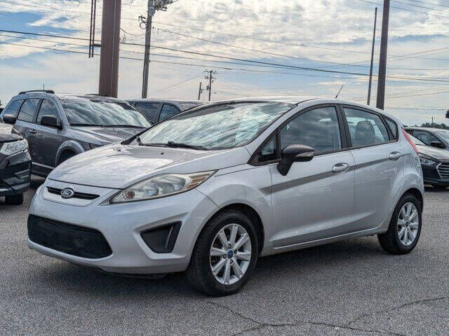 2013 FORD Fiesta