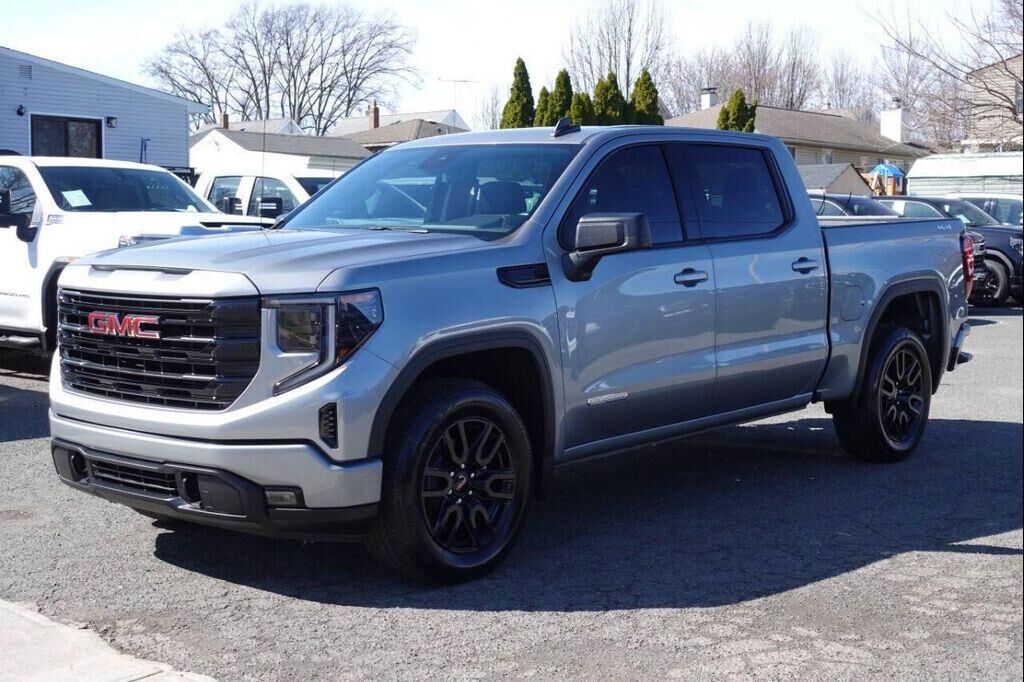 2024 GMC Sierra