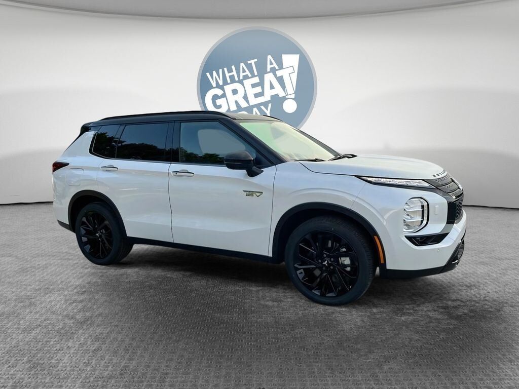 2025 MITSUBISHI Outlander