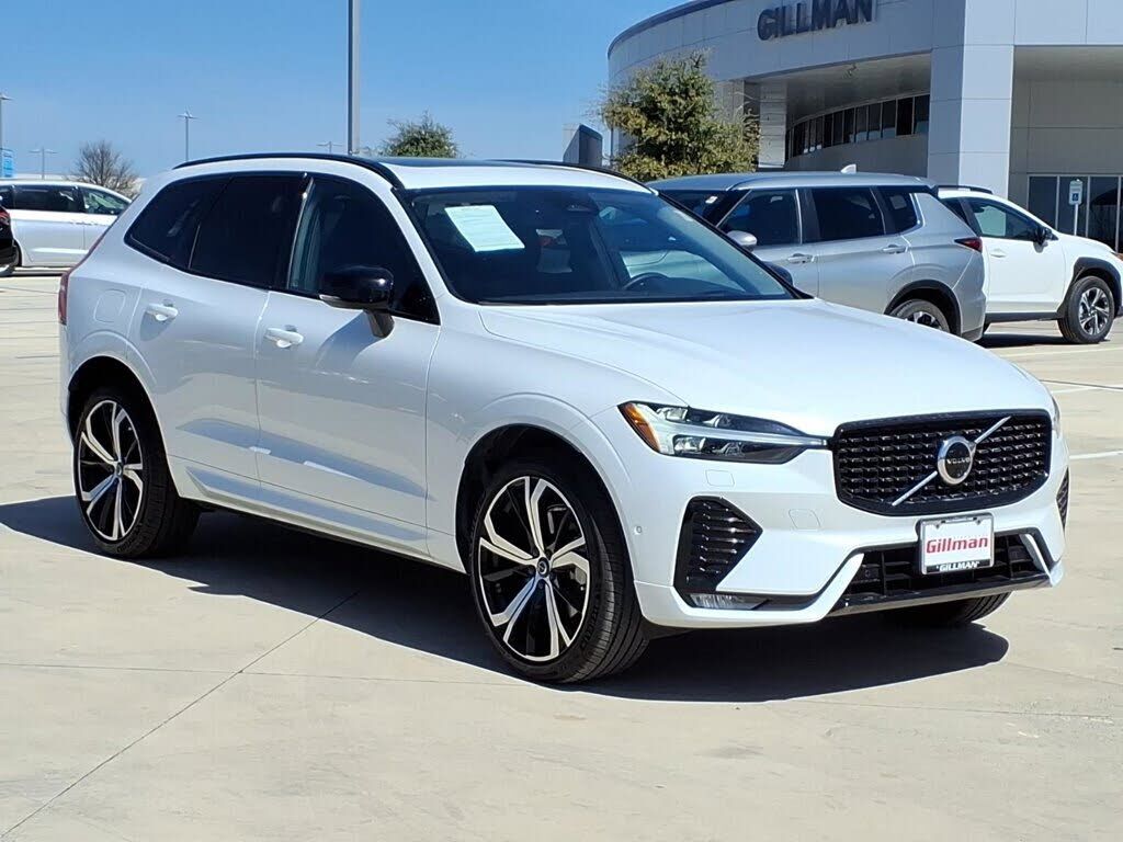 2023 VOLVO XC60