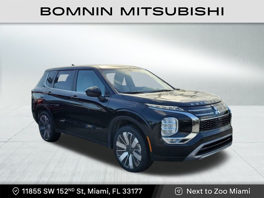 2026 MITSUBISHI Outlander