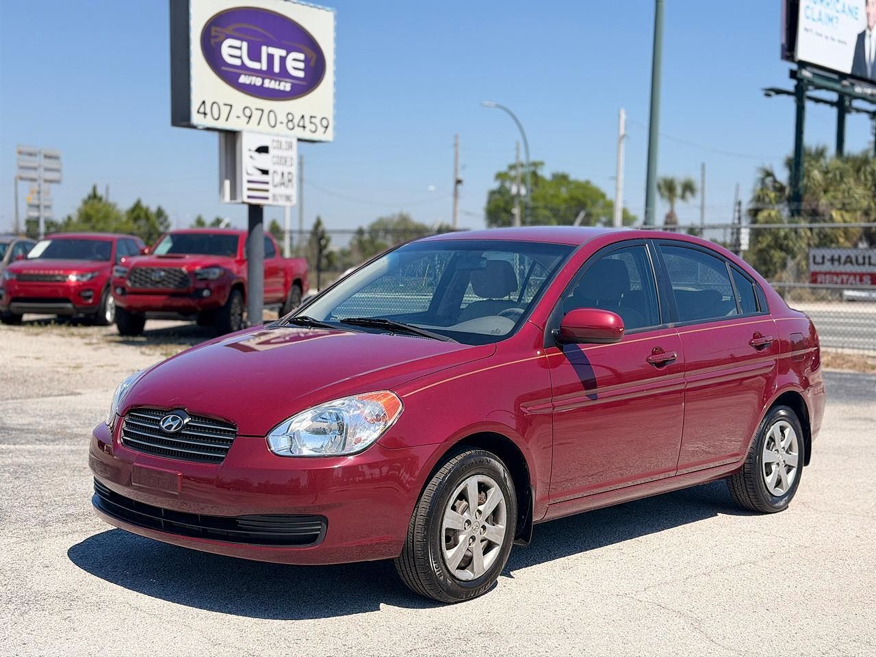 2011 HYUNDAI Accent