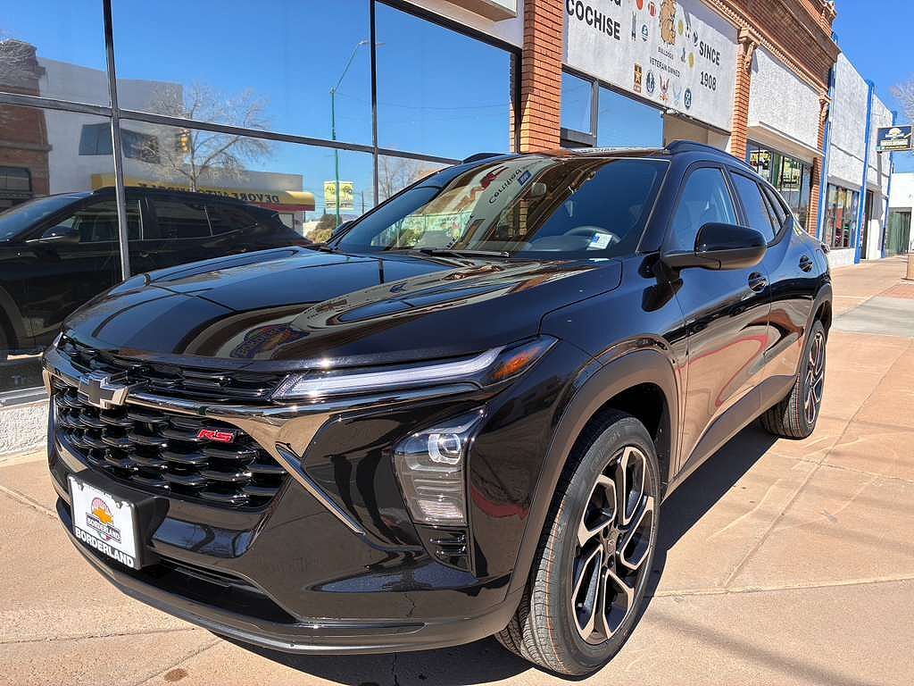 2026 CHEVROLET Trax