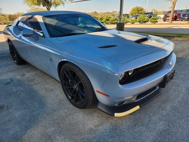 2022 DODGE Challenger