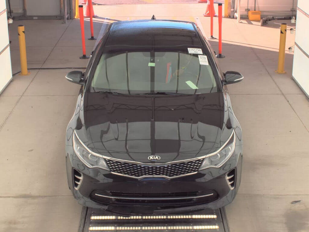 2017 KIA Optima