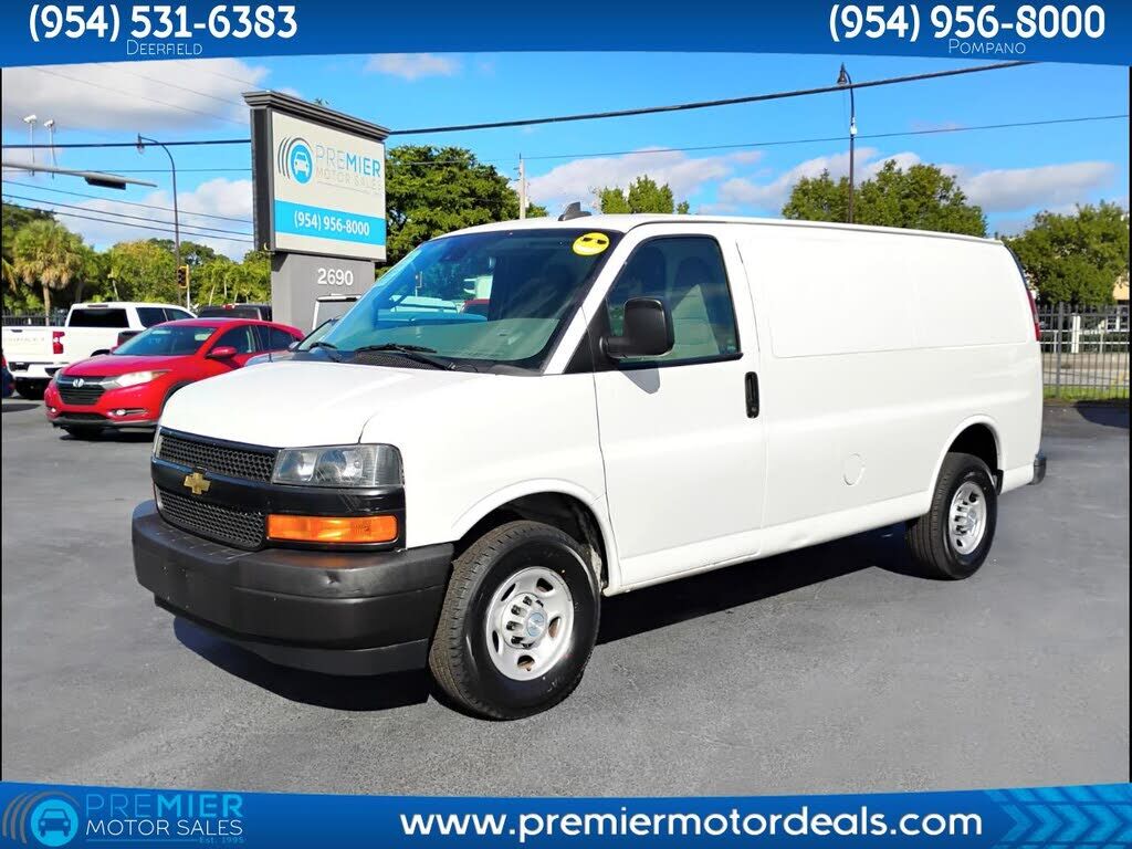 2019 CHEVROLET Express