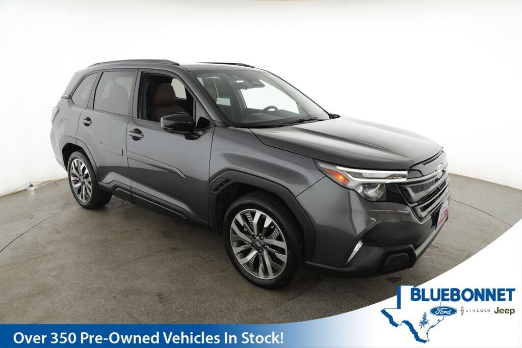2025 SUBARU Forester