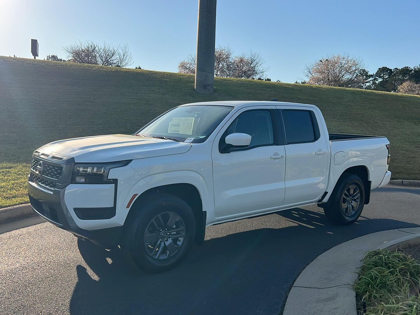 2026 NISSAN Frontier