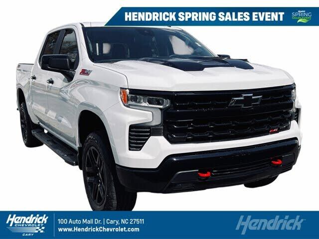 2025 CHEVROLET Silverado