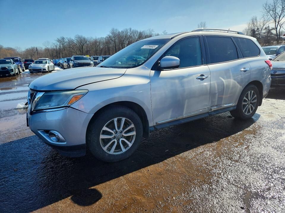 2015 NISSAN Pathfinder