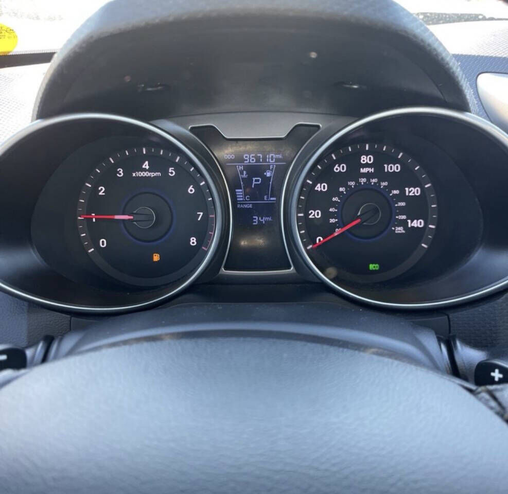 2013 HYUNDAI Veloster
