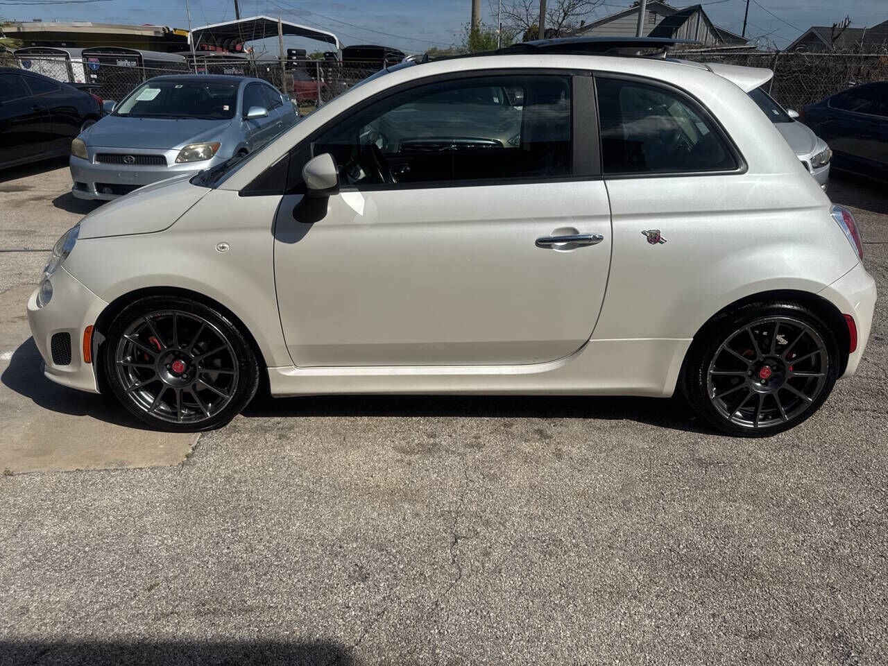 2017 FIAT 500