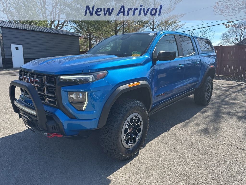 2023 GMC Canyon
