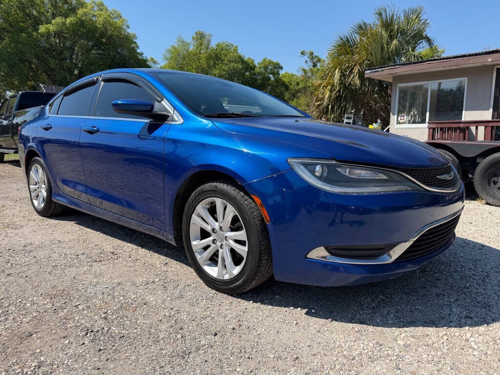 2015 CHRYSLER 200