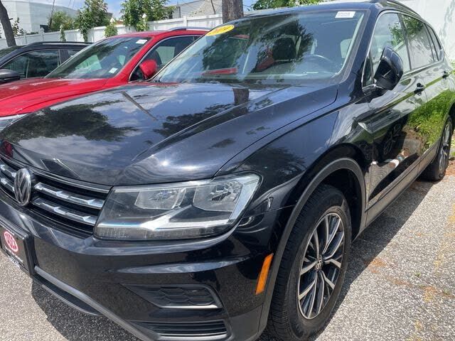 2019 VOLKSWAGEN Tiguan
