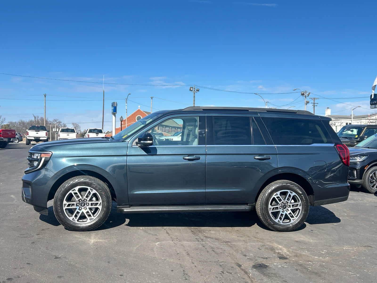 2026 FORD Expedition