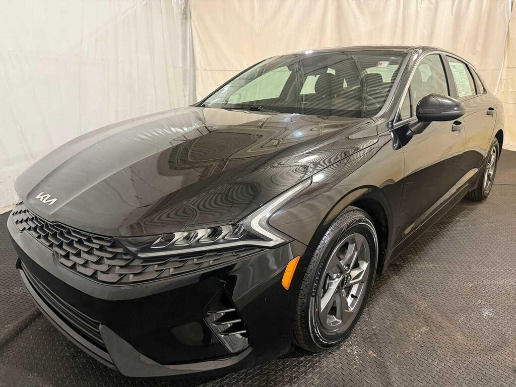 2022 KIA K5