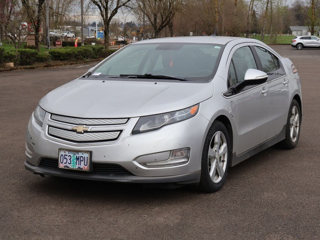 2013 CHEVROLET Volt