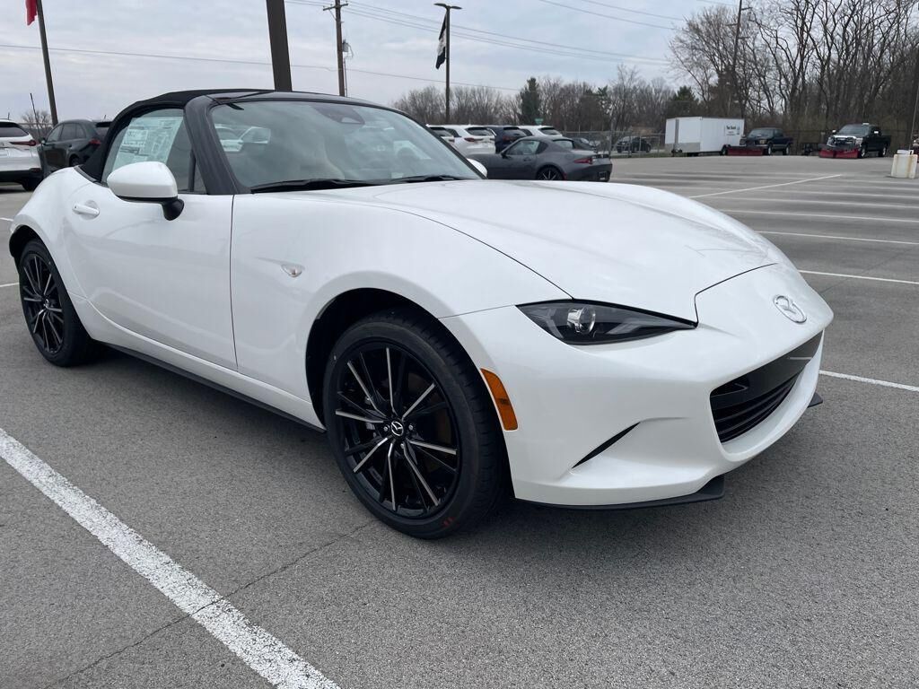 2026 MAZDA MX-5