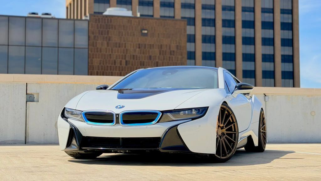 2014 BMW i8